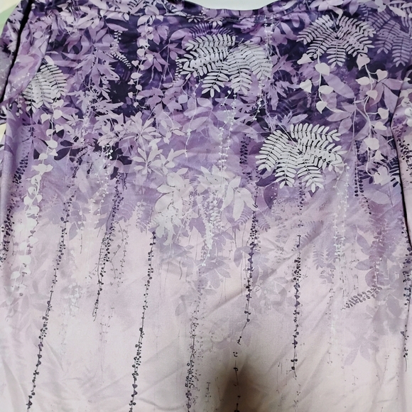 Purple Floral Long Sleeve Women's Top - Picture 4 of 10